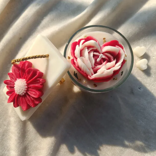 Valentine_S_Day_Special_Candle_Collection_Lavender_And_Rose_Aroma_Candle