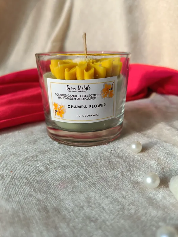 Daisy_Flower_Yellow_Candle_Champa_Aroma_Candle