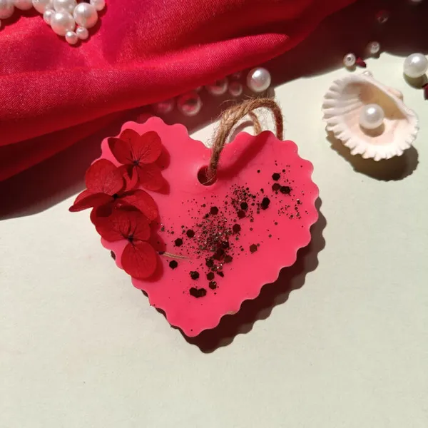 Scented_Wax_Sachet_For_Wardrobe_Fresheners_For_Clothes_Set_Of_3_Candle