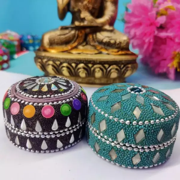 Multicolor_Metal_Sindur_Dani_Set_Of_2_4_Cm