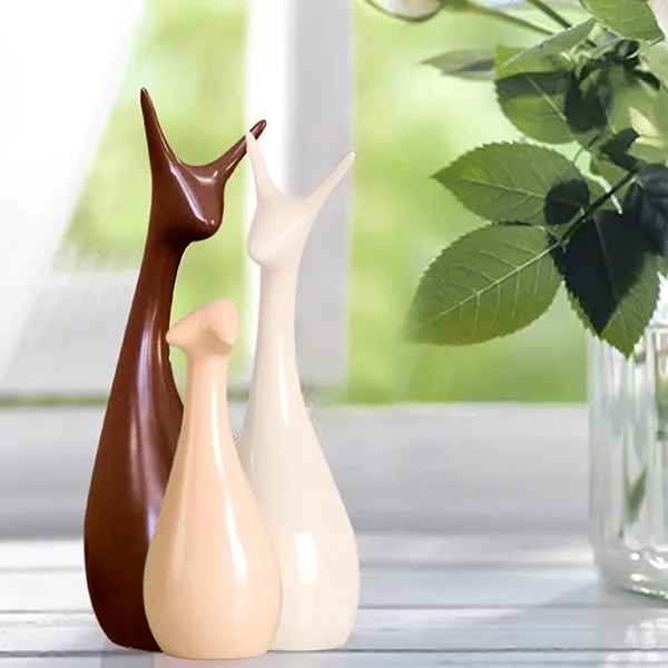 Polyresin_Decorative_Multicolour_Deer_Family_Showpiece_Set_Of_3