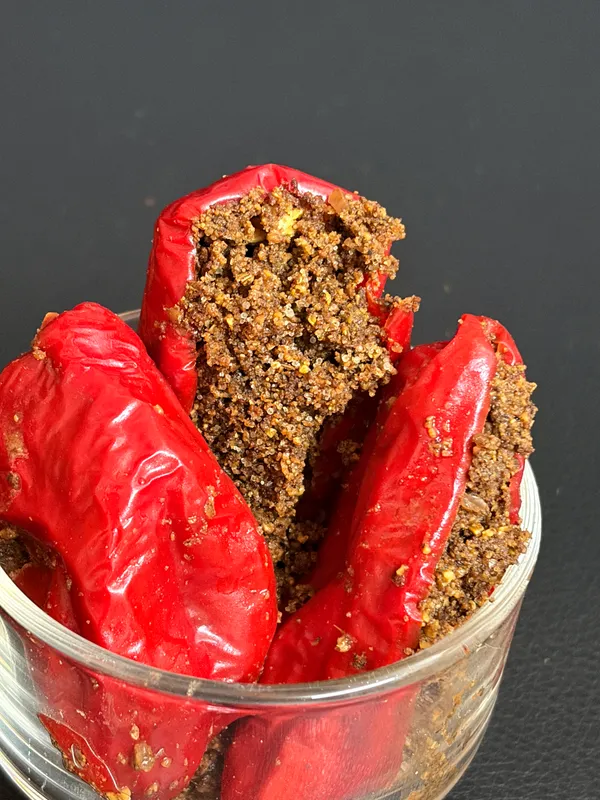 The_Living_Jar_Bharwa_Lal_Mirch_Stuffed_Red_Chilli_Pickle