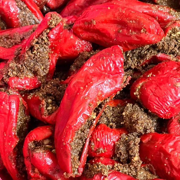 The_Living_Jar_Bharwa_Lal_Mirch_Stuffed_Red_Chilli_Pickle