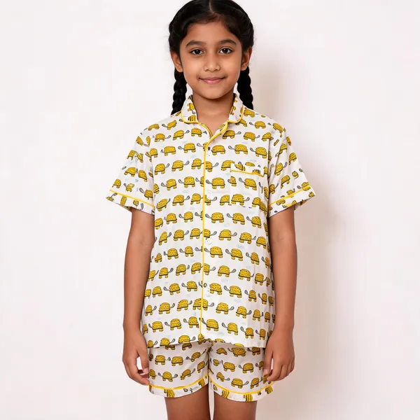 White_Turtle_Printed_Cotton_Relaxed_Short_Sleeve_Pyjama_Set_For_Boys_&_Girls