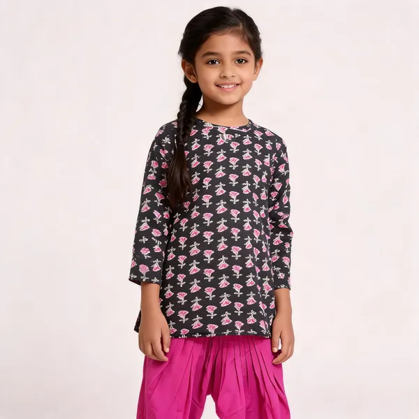 Black_&_Pink_Floral_Cotton_Straight_Kurta_Cord_Set_For_Women_&_Girls