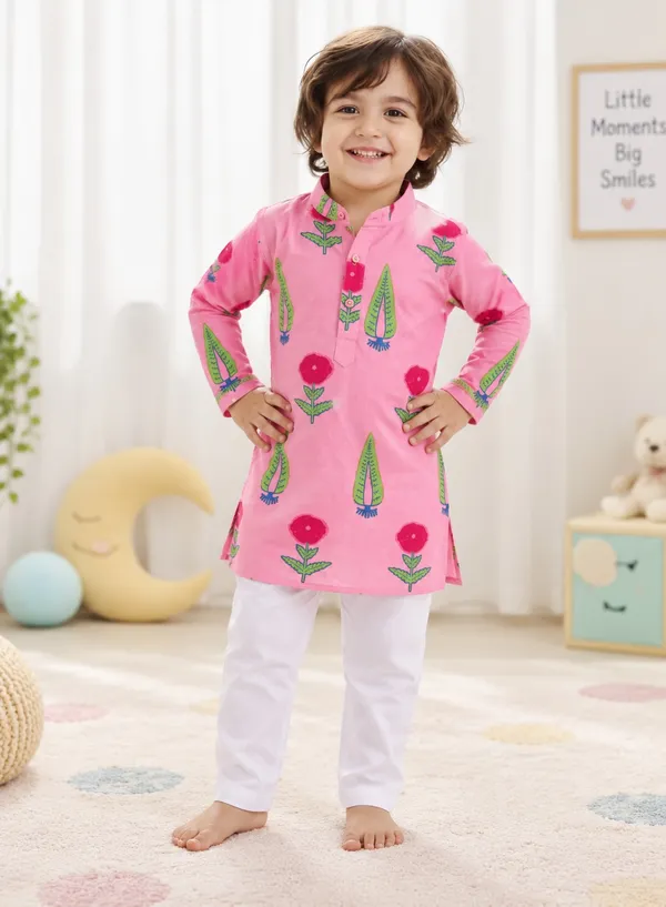 Pink_Printed_Kurta_Pajama_Set_for_Boys