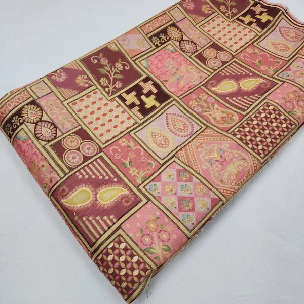 Jaquard_Position_Print_On_Dola_Silk_Fabric