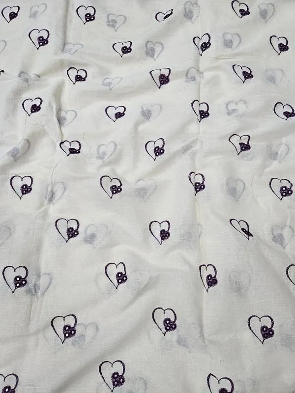 Heart_Thread_Embroidery_On_Dyeable_Kora_Cotton