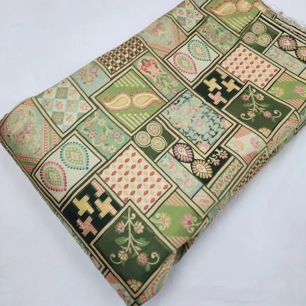 Jaquard_Position_Print_On_Dola_Silk_Fabric