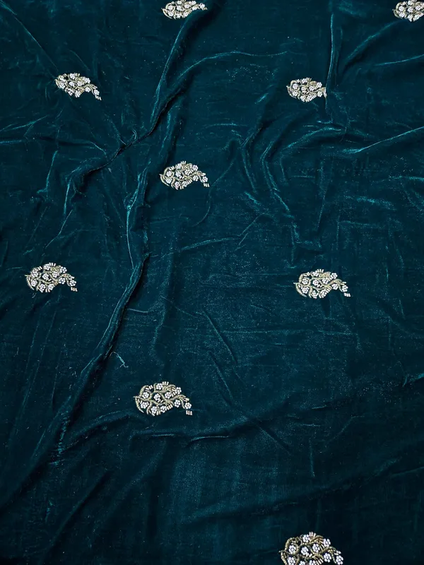 Micro_9000_Velvet_Cut_Dana_Beads_Handwork_Embroidered_44