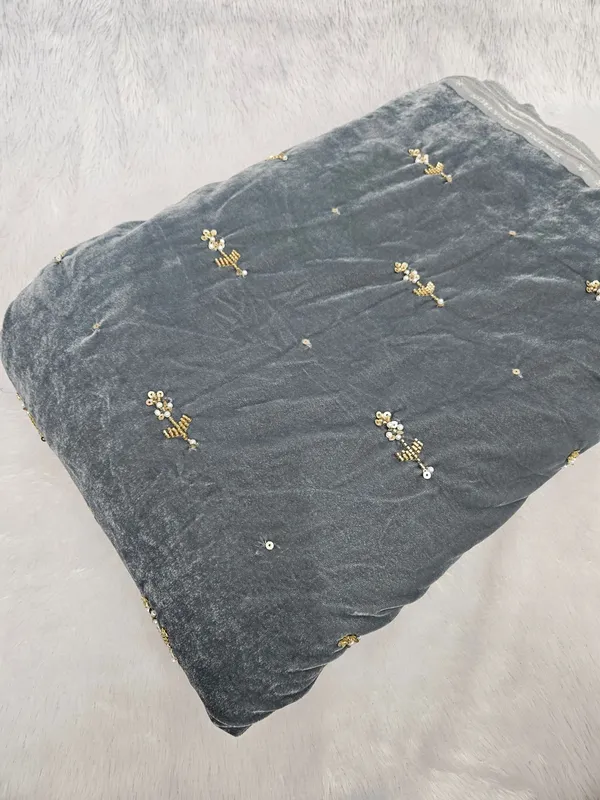 Micro_9000_Velvet_Cut_Dana_Beads_Handwork_Embroidered_44