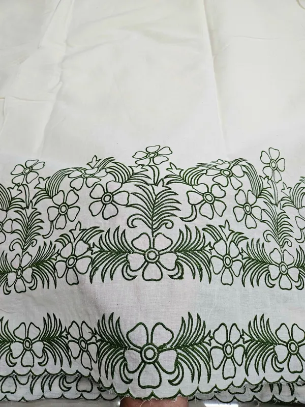 Green_Embroidered_2pc_Daman_Dupatta_On_Kora_Cotton_Fabric