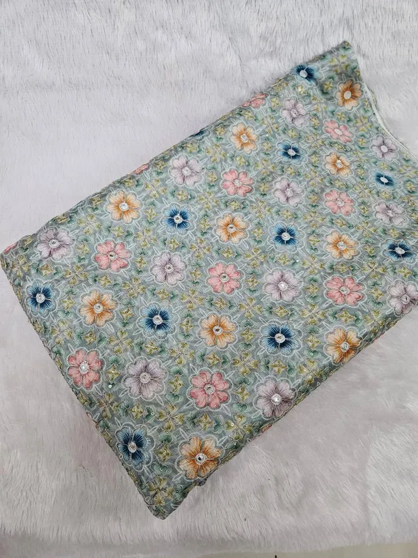 Floral_Position_Print_On_Chinon_Fabric