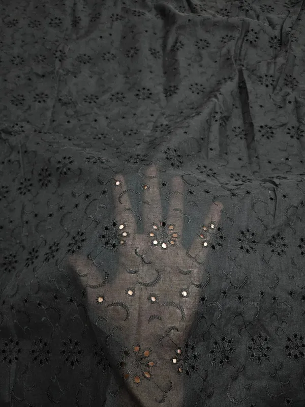 Black_Floral_Plain_Hakoba_Fabric