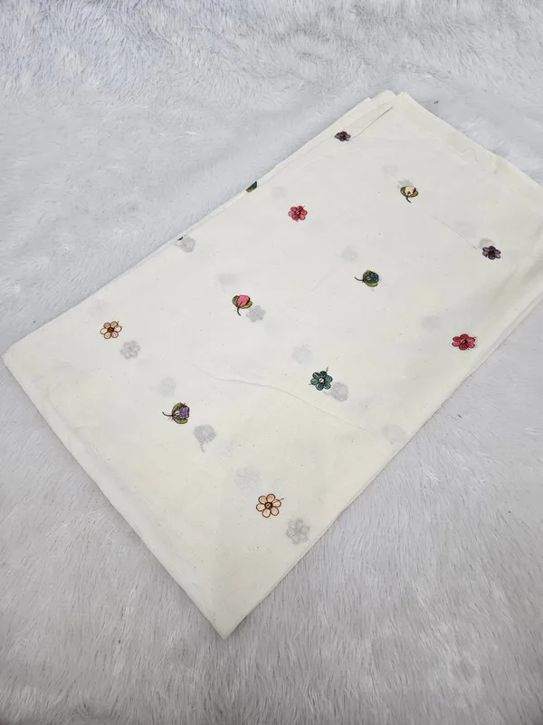 Multi_Thread_Butti_On_Dyeable_Kora_Cotton