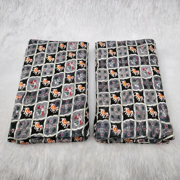 Grey_Patola_Position_Print_On_D_Crepe_Fabric