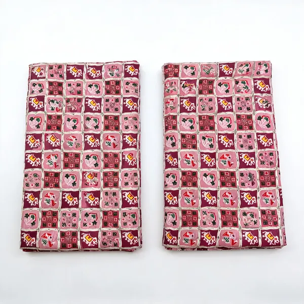 Onion_Patola_Position_Print_On_D_Crepe_Fabric