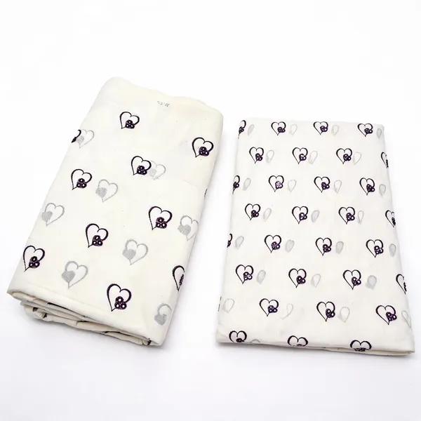 Heart_Thread_Embroidery_On_Dyeable_Kora_Cotton_Fabric