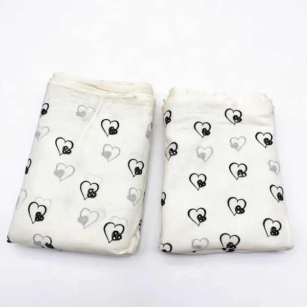 Heart_Thread_Embroidery_On_Dyeable_Kora_Cotton_Fabric