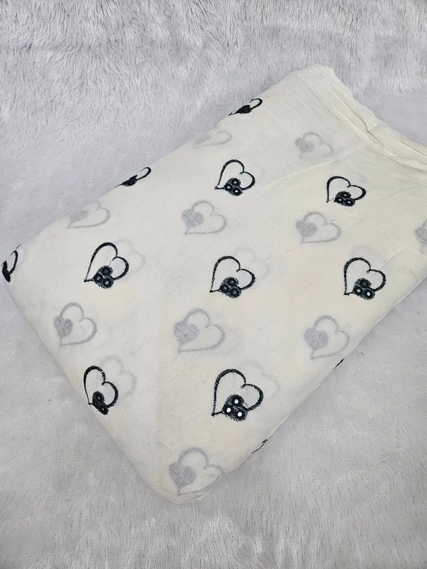 Heart_Thread_Embroidery_On_Dyeable_Kora_Cotton