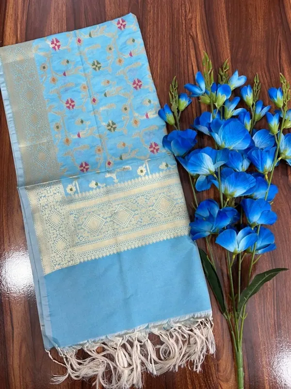 Multicolor_Silk_Minakari_Zari_Woven_Banarasi_Dupatta_For_Women