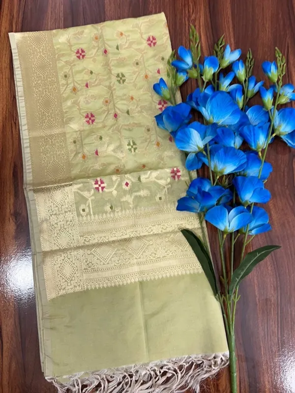 Multicolor_Banarasi_Silk_Minakari_Zari_Woven_Tassels_Dupatta_For_Women