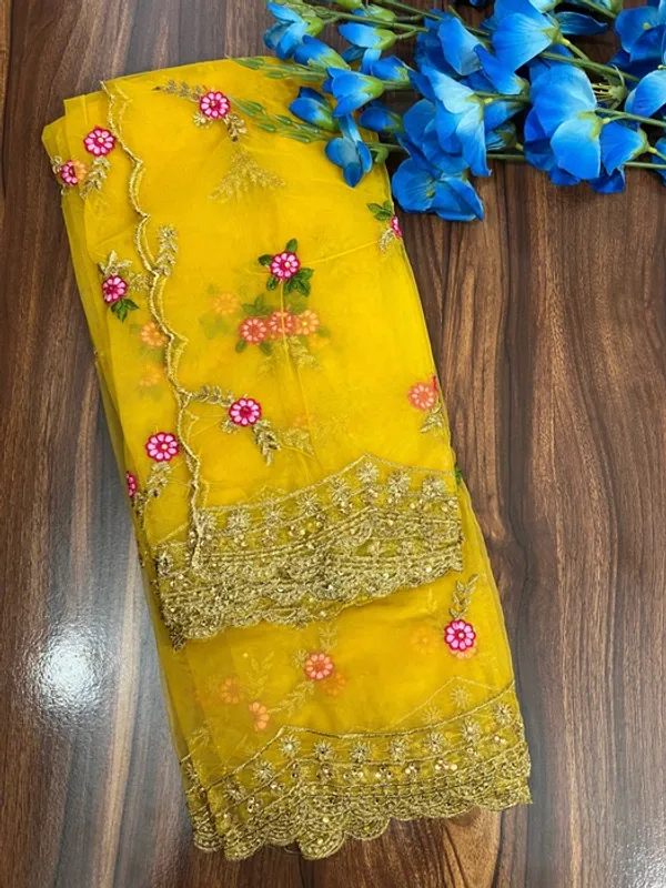 Yellow_Net_Thread_Embroidery_Cutwork_Border_Dupatta_For_Women