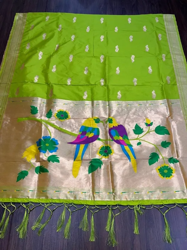 Green_Silk_Zari_Paithani_Dupatta_For_Women