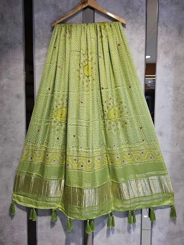 Multicolor_Modal_Silk_Designer_Dupatta_For_Women