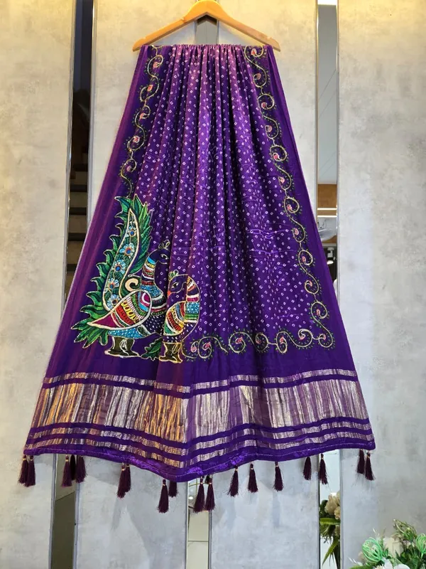 Multicolor_Modal_Silk_Designer_Dupatta_For_Women