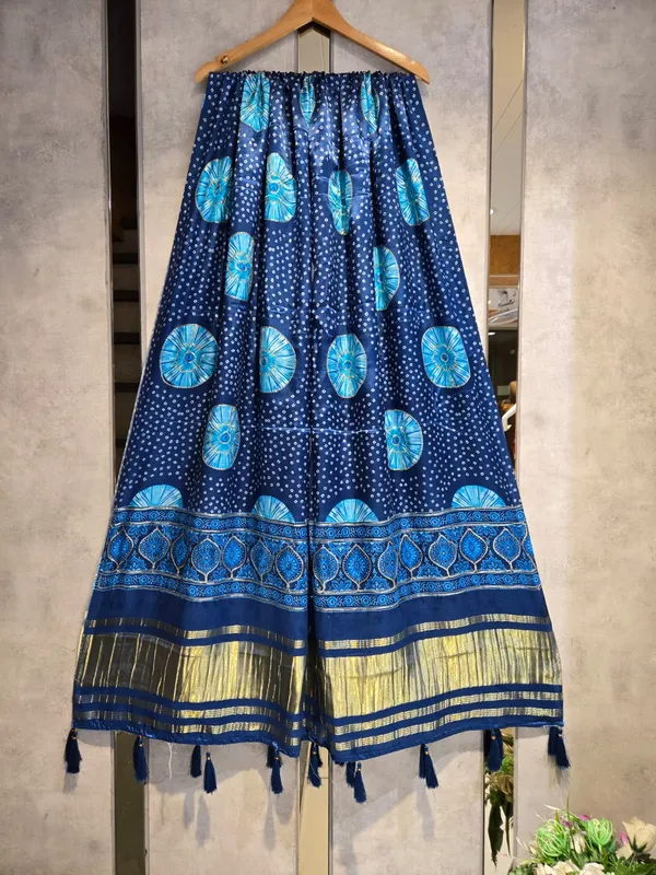 Multicolor_Modal_Silk_Designer_Dupatta_For_Women