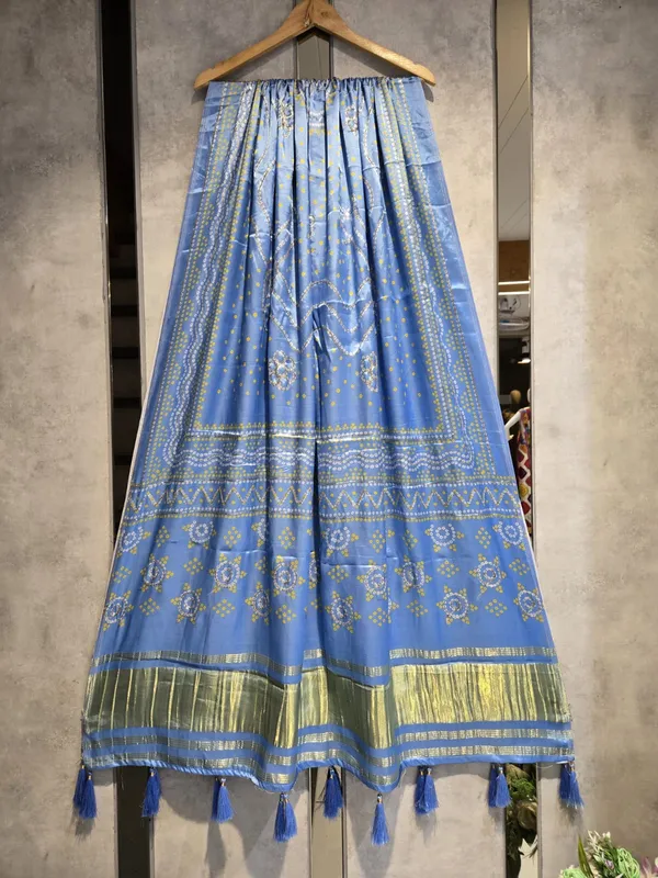 Multicolor_Modal_Silk_Designer_Dupatta_For_Women