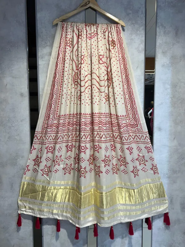 Multicolor_Modal_Silk_Designer_Dupatta_For_Women