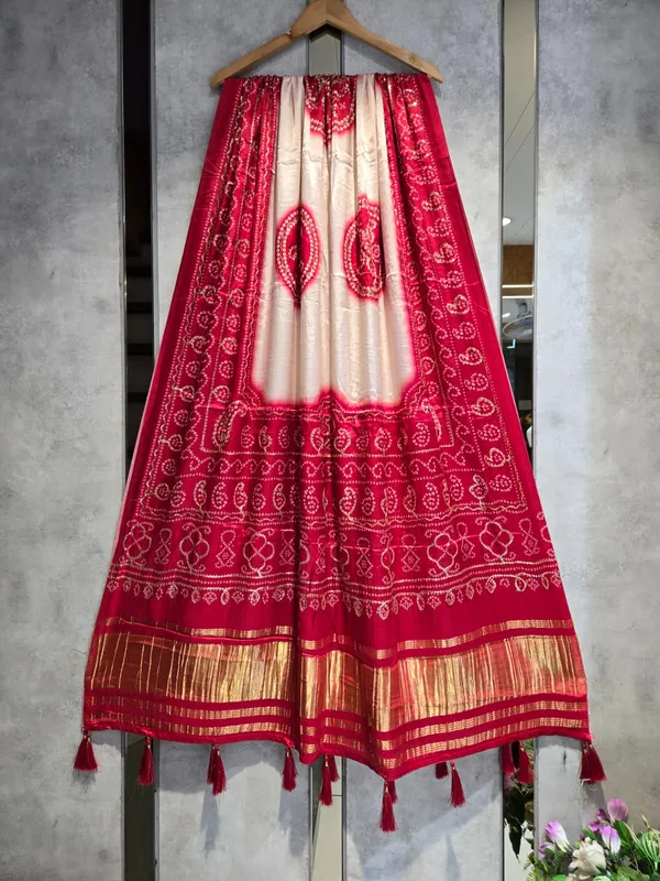 Multicolor_Modal_Silk_Designer_Dupatta_For_Women