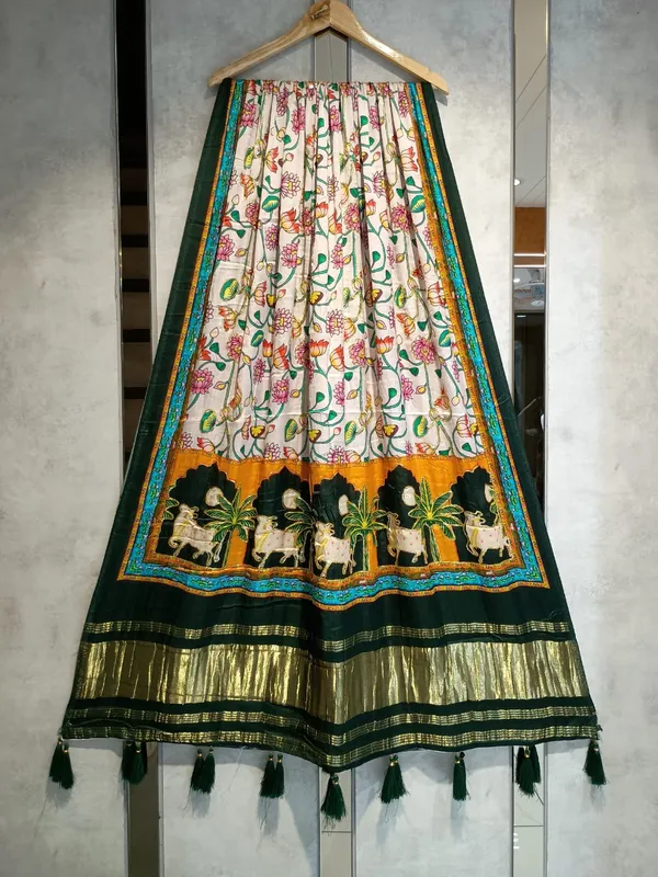 Multicolor_Modal_Silk_Designer_Dupatta_For_Women