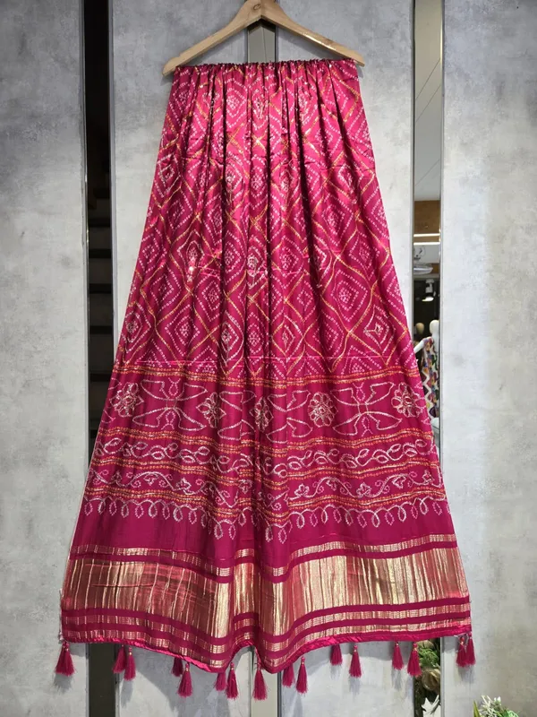 Multicolor_Modal_Silk_Designer_Dupatta_For_Women