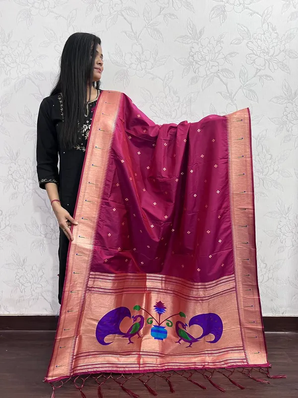 Multicolor_Silk_Designer_Dupatta_For_Women