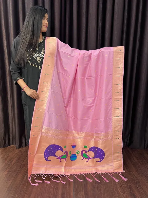 Multicolor_Silk_Designer_Dupatta_For_Women