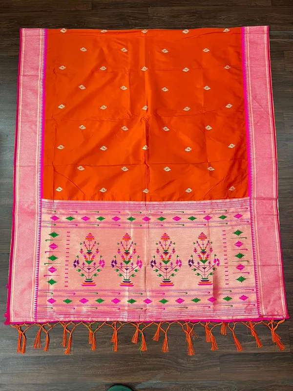 Multicolor_Silk_Designer_Dupatta_For_Women