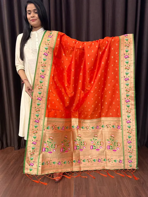 Multicolor_Silk_Designer_Dupatta_For_Women