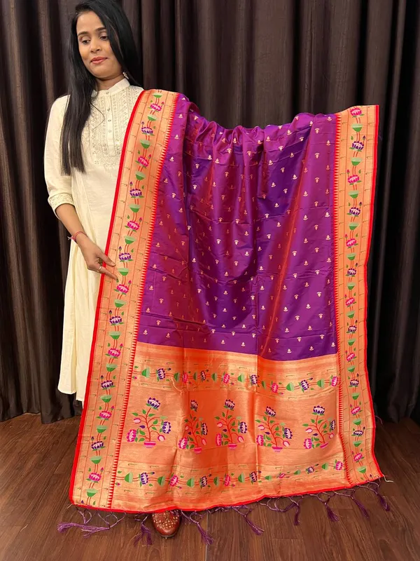 Multicolor_Silk_Designer_Dupatta_For_Women