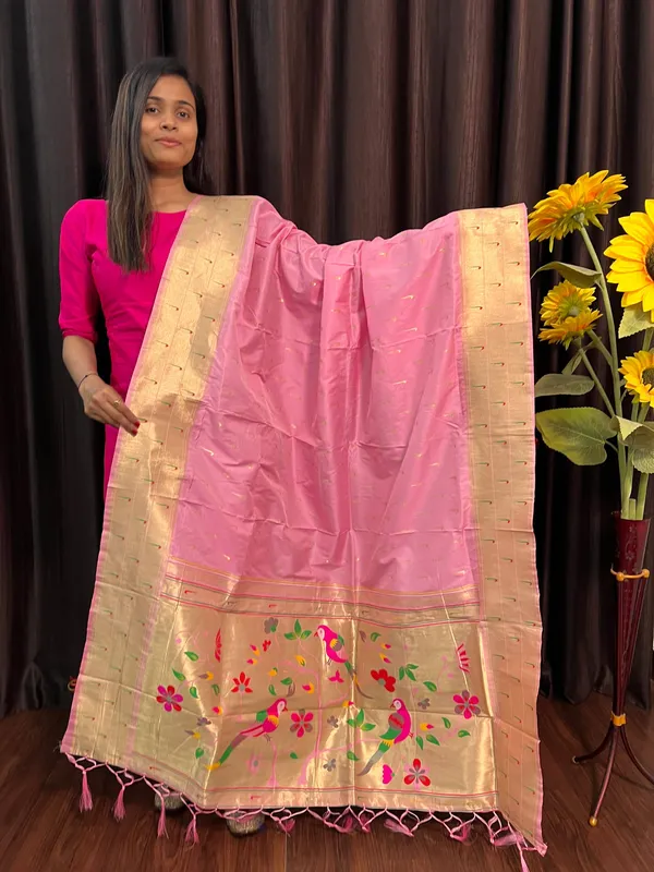 Pink_Silk_Designer_Dupatta_For_Women