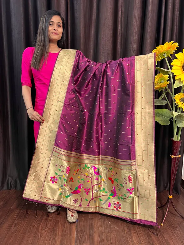 Multicolor_Silk_Designer_Dupatta_For_Women