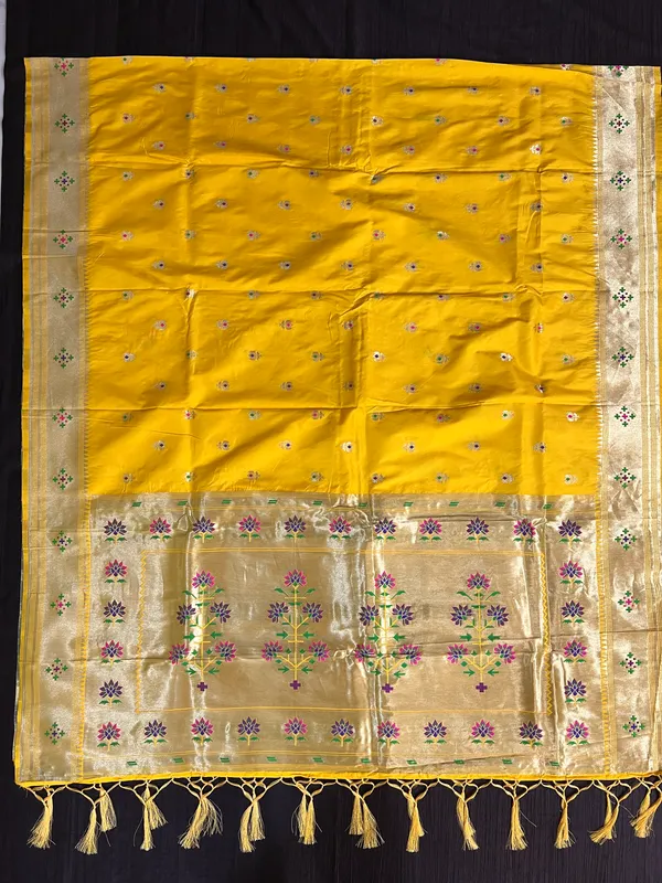 Multicolor_Silk_Designer_Dupatta_For_Women