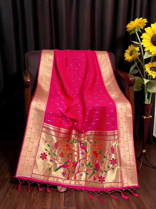 Pink_Silk_Paithani_Parrot_Muniya_Border_Dupatta_For_Women