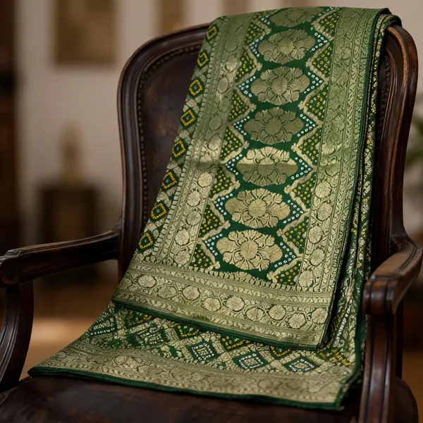 Green_Viscose_Silk_Bandhani_Zari_Designer_Pallu_Dupatta_For_Women
