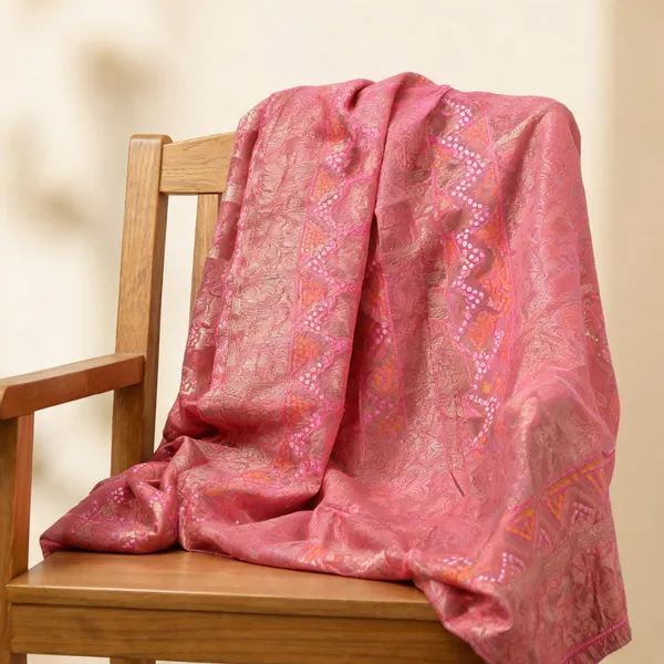 Pink_Viscose_Silk_Bandhani_Zari_Designer_Pallu_Dupatta_For_Women