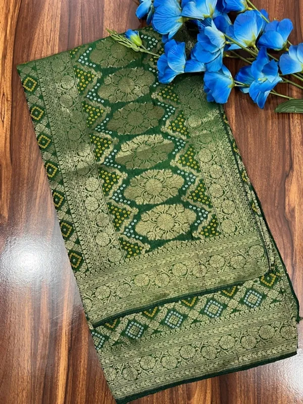 Green_Viscose_Silk_Bandhani_Zari_Designer_Pallu_Dupatta_For_Women