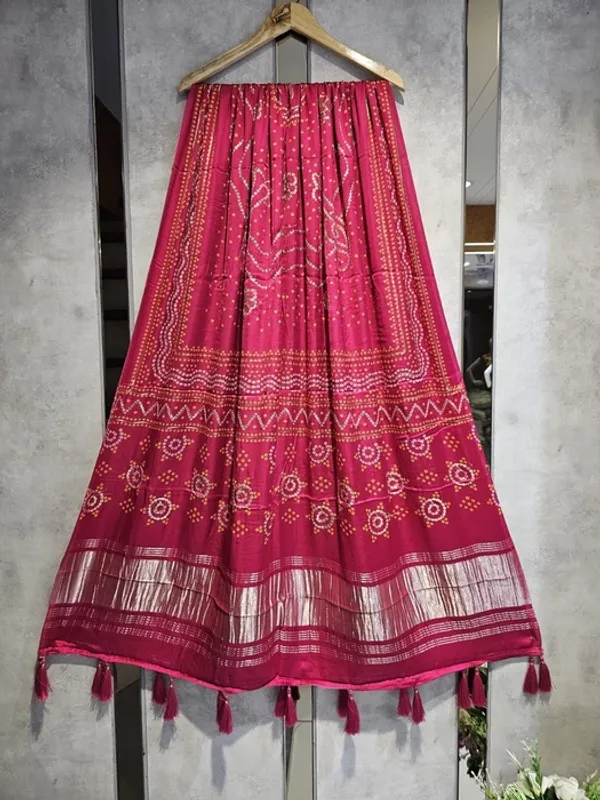 Multicolor_Modal_Gajji_Silk_Chandrakala_Woven_Dupatta_For_Women