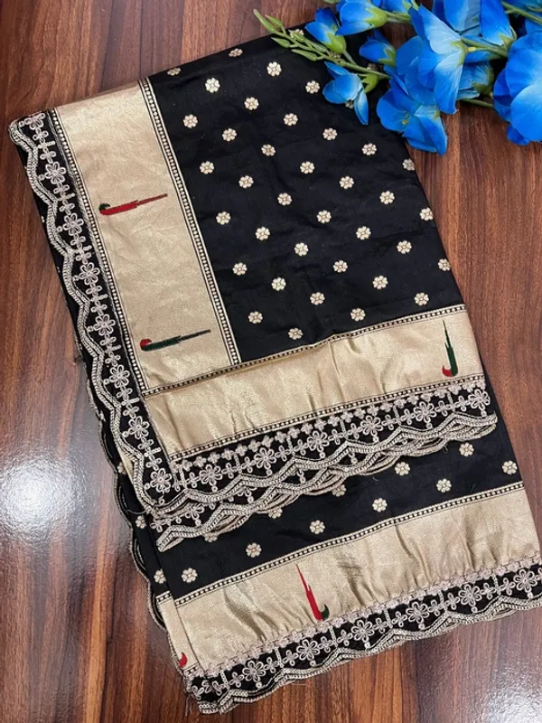 Black_Silk_Paithani_Dola_Muniya_Cutwork_Border_Dupatta_For_Women
